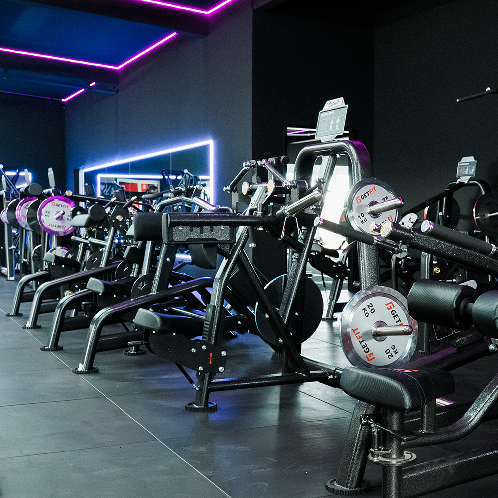 Smart Gym (200–250 m²)
